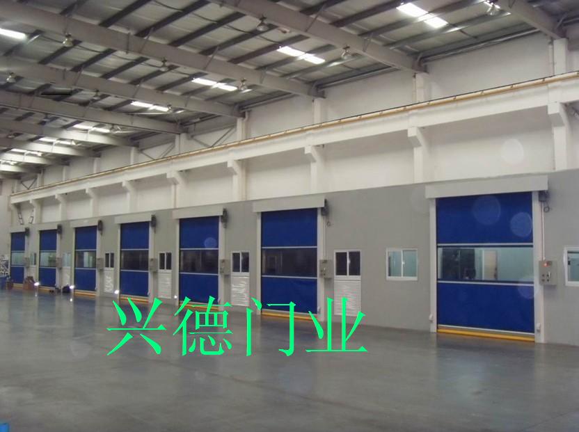 說說防塵門,防塵門由興德門業(yè)快速門防塵的專用門